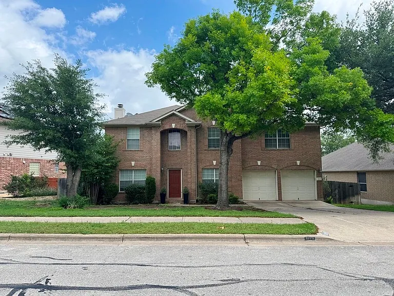 1009 Rutgers Dr — Photo 2