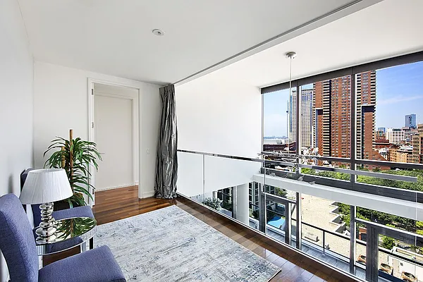 Rented by Compass | media 27