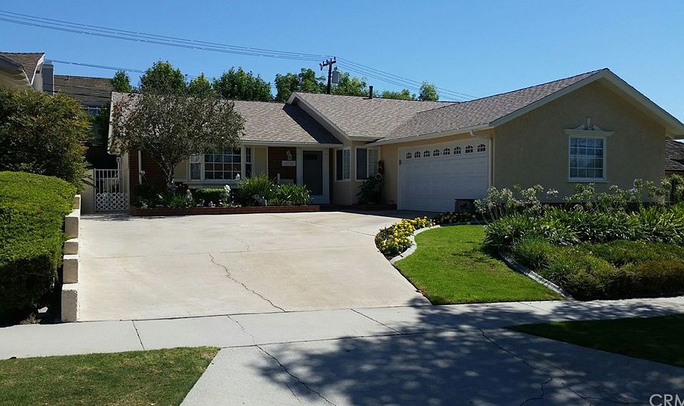 1st image of 16168 Summershade Dr