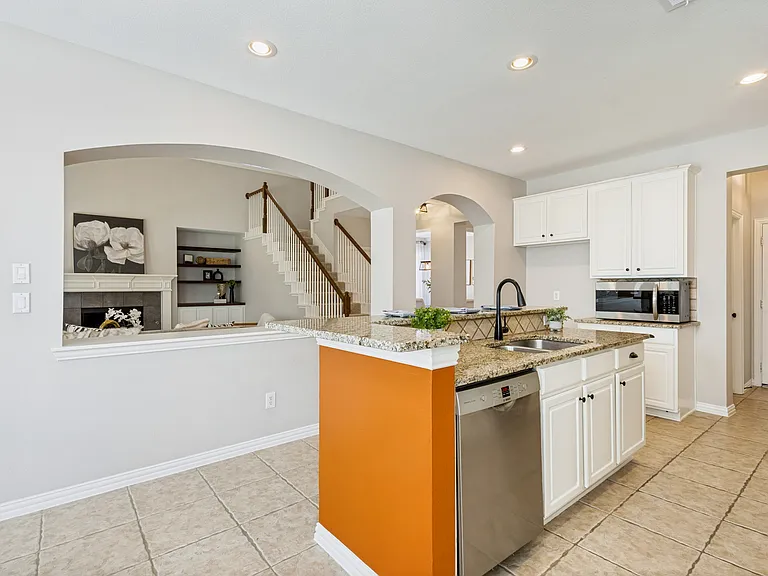 7905 Purple Martin Way — Photo 20