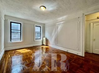 160 Fenimore St APT 4L, Brooklyn, NY 11225