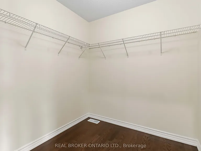 27 McCartney St #MAIN — Photo 27