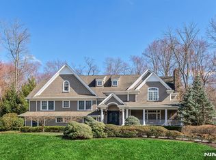 36 Clearwater Dr, Ho Ho Kus, NJ 07423