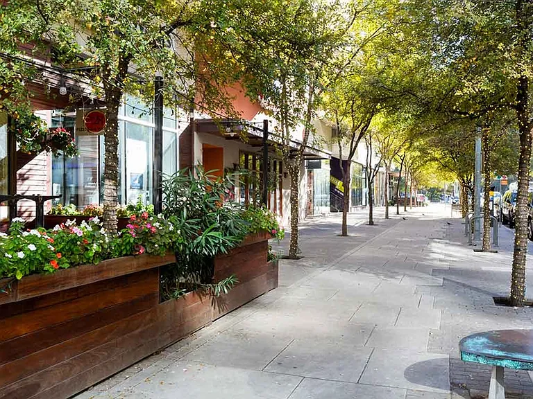 AMLI on 2ND — Photo 19