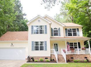 302 Prince William Dr, Elizabeth City, NC 27909