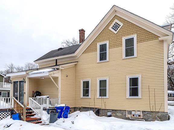 4th image of 36 Brown St