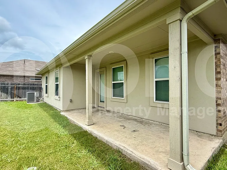 13302 Milledge Pass — Photo 24