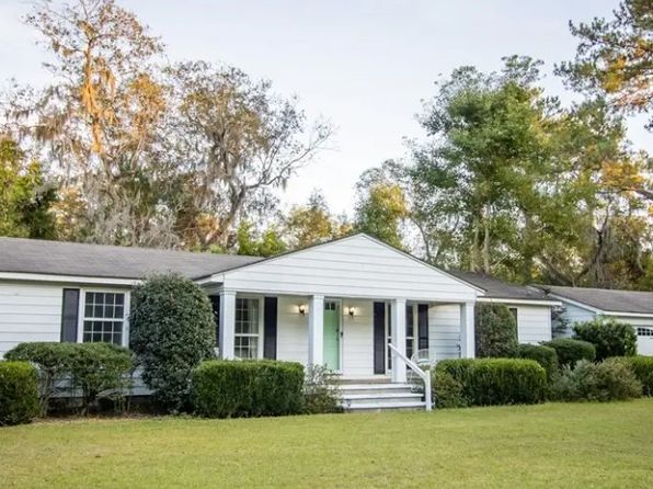 240 Adams Rd