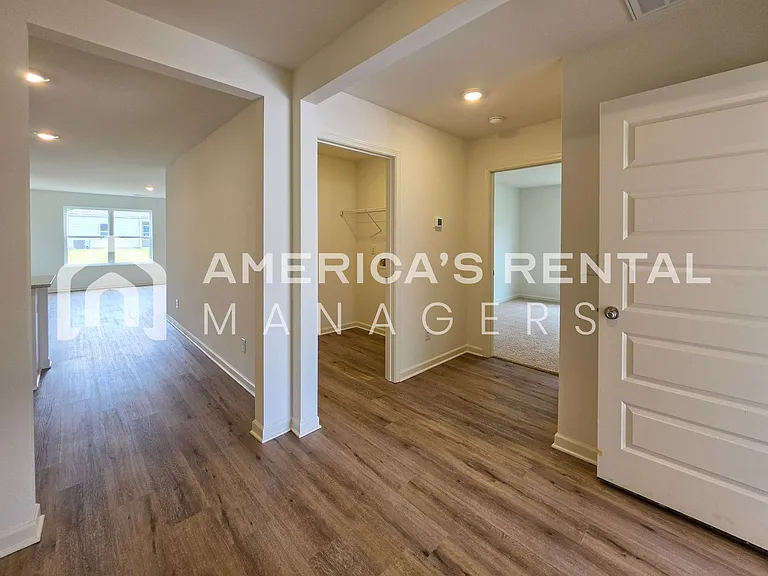 632 Wenonah Way — Photo 17