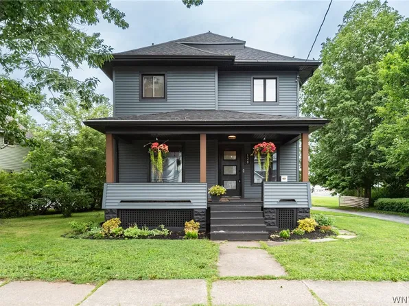 128 S Main St, Batavia, NY 14020