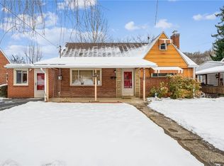 2409 Poinsettia Dr, White Oak, PA 15131