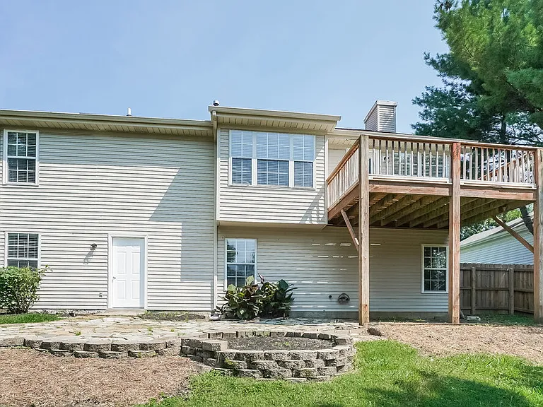 1207 Cedarbend Dr — Photo 17