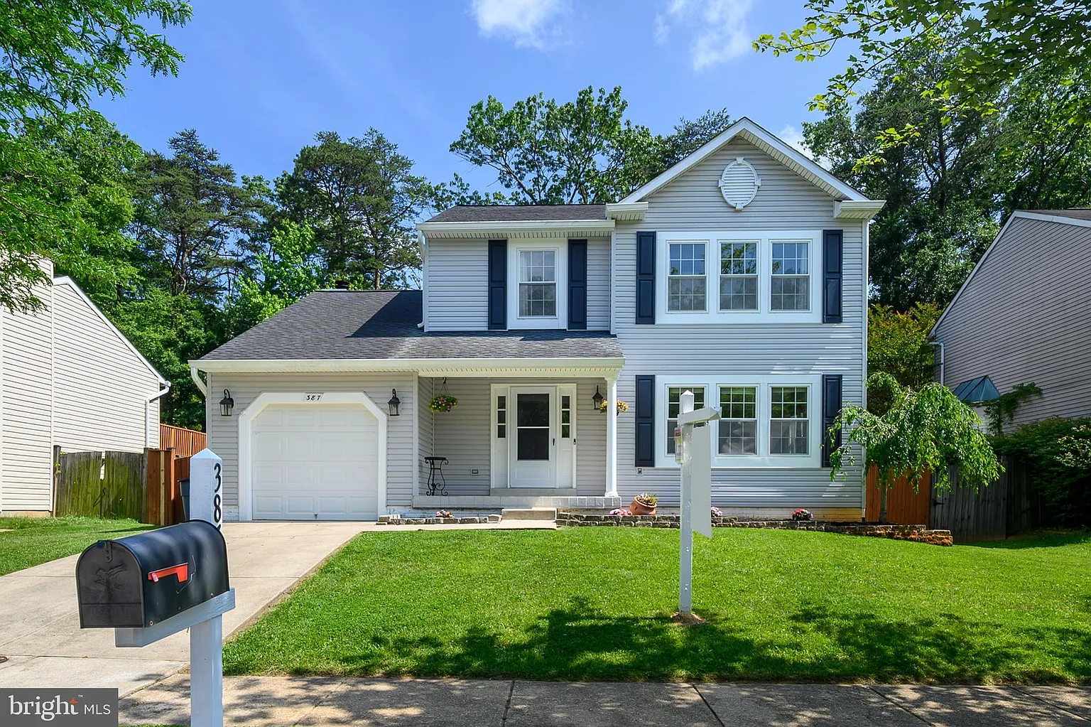 387 Dublin Dr photo 1