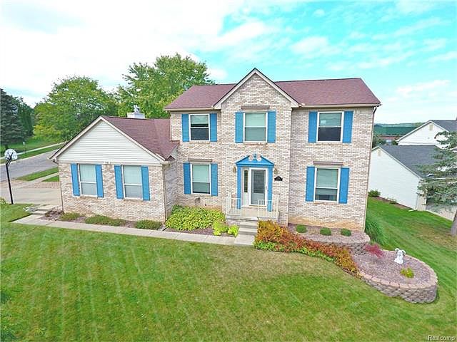 1st image of 776 Banbury Ct
