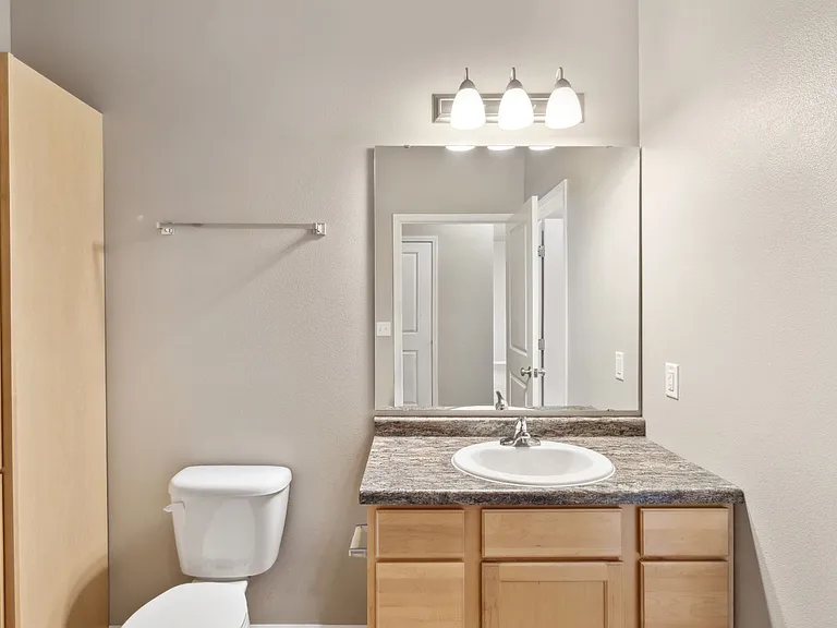 Maple Ridge Villa — Photo 22