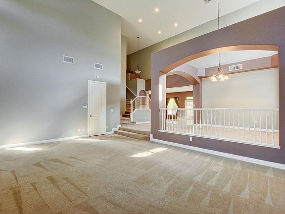 3rd image of 11508 Zagarolo Ln