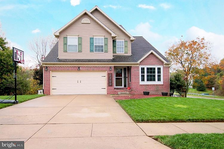1st image of 2200 Gelding Way