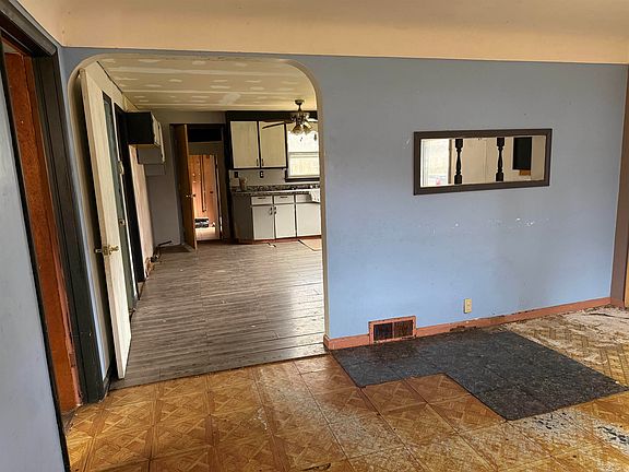 5th image of 4639 Brott Rd