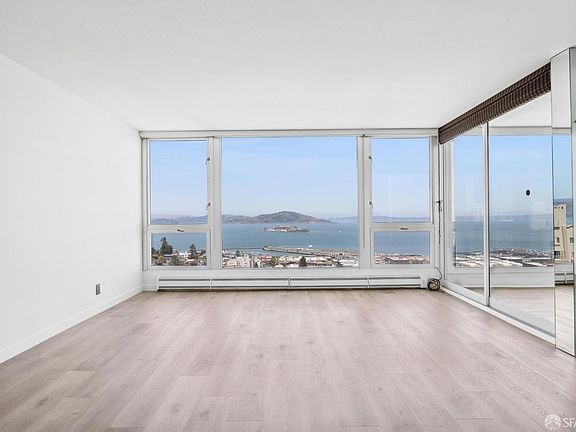 5th image of 1070 Green St APT 1001