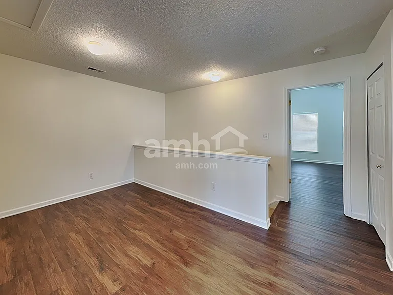 1079 Chapel Creek Rd SW — Photo 12