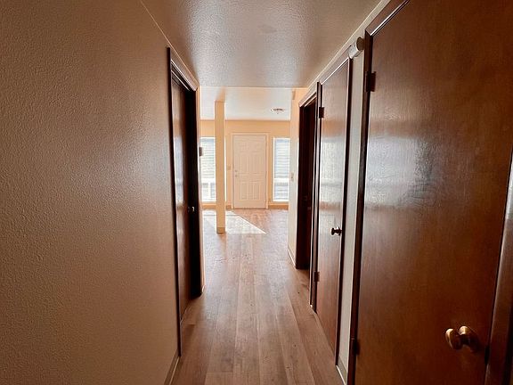 3rd image of 11307B NE 49th St #0