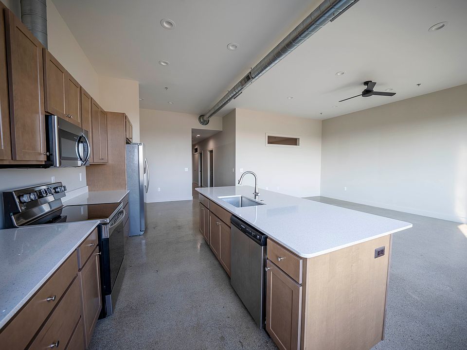 1st image of 3200 Biddle Ave #7