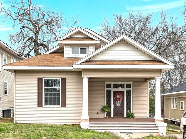 852 Dalzell St, Shreveport, LA 71104