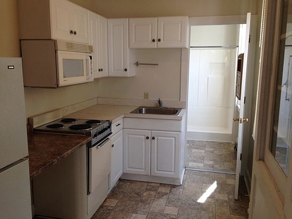 Kitchen pic2