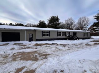 N1955 County Rd E, Waupaca, WI 54981