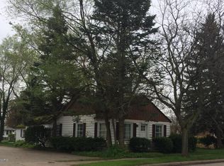 1825 Ruddiman Dr, Muskegon, MI 49445