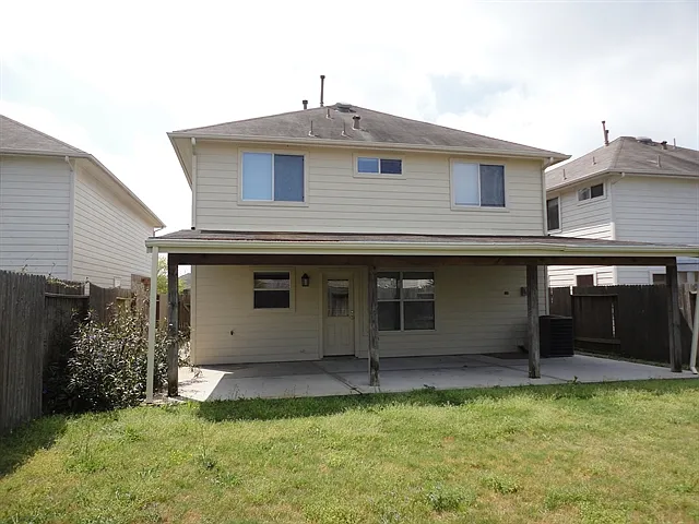 19318 Cypress Peak Ln — Photo 13