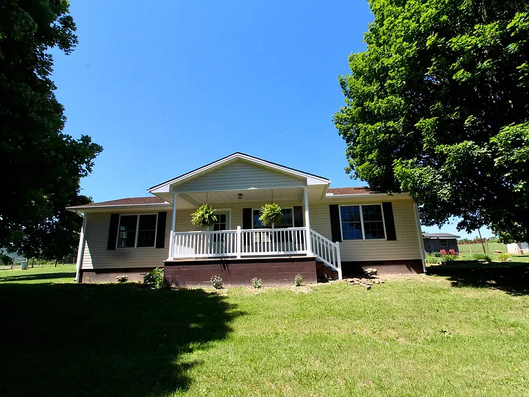 1465 Offenbacker Rd — Photo 30