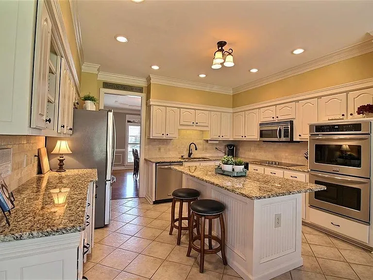 2345 Linkenholt Dr — Photo 7