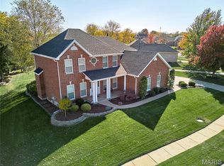 3214 Bear Tracks Dr, Wentzville, MO 63385