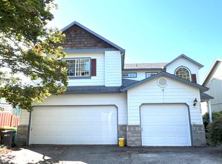 14722 NW Glacier Ln, Beaverton, OR 97006