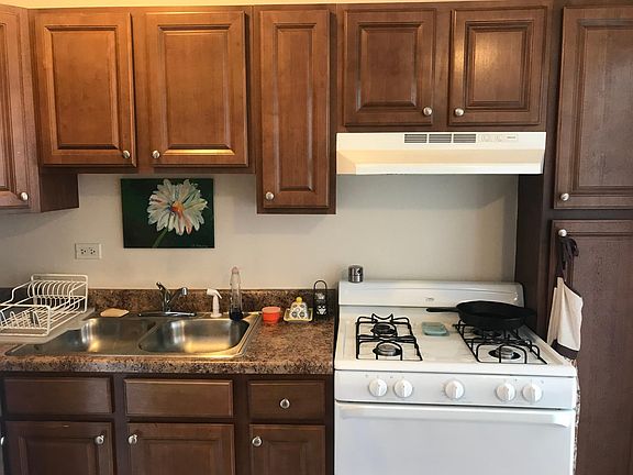 4th image of 2606 N Kimball Ave #312