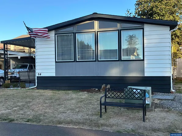 1307 S Water St Unit 64, Silverton, OR 97381