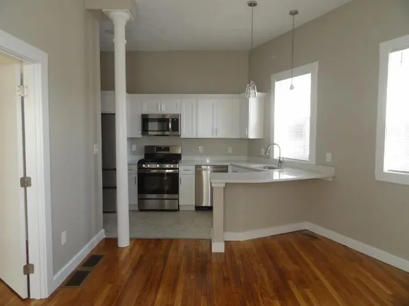 202 Chelsea St #1, Everett, MA 02149