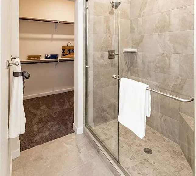 5722 Villa Lorenzo Dr — Photo 21