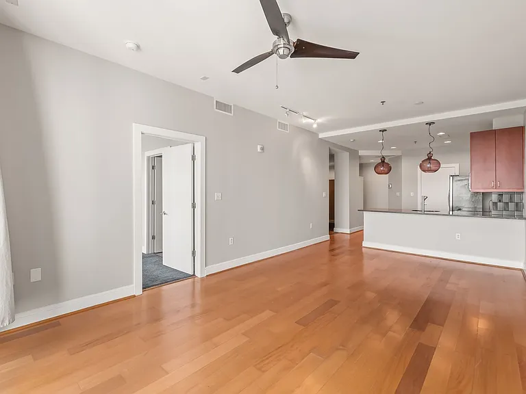 333 W Trade St #2502 — Photo 21