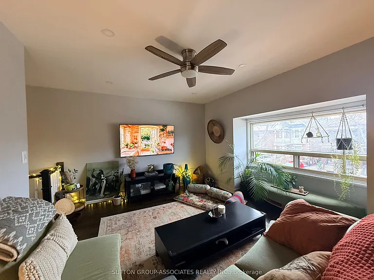 544 Concord Ave #UPPER — Photo 15