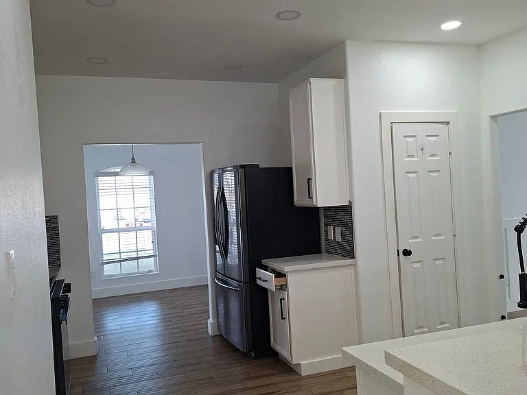 8311 Caraway Lake Cir — Photo 10