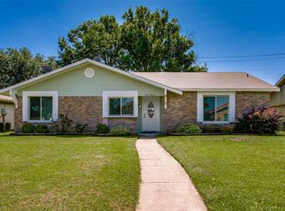 2826 Lancer Ln, Garland, TX 75044