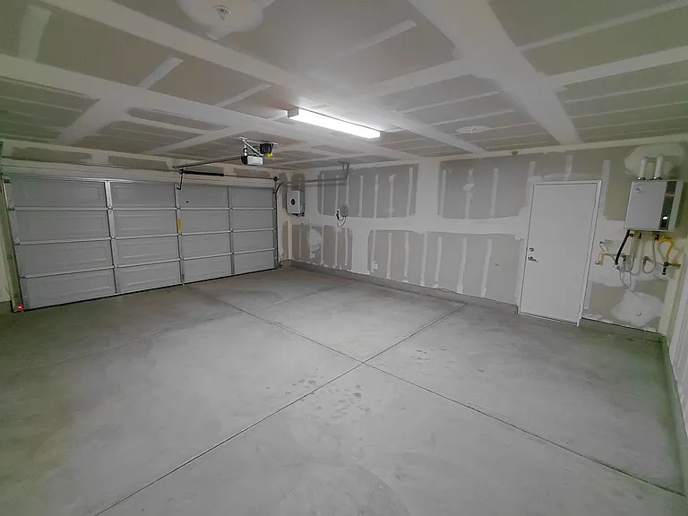 485 Palomino Ct — Photo 12