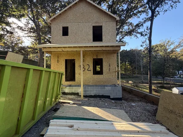 932 Shady Ln, Clarksville, TN 37042