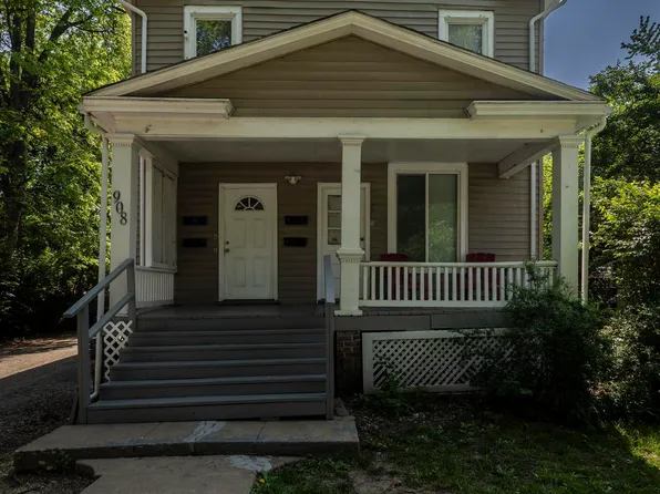 908 SW Macvicar Ave, Topeka, KS 66606