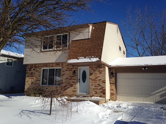1st image of 9245 Abbey Ln