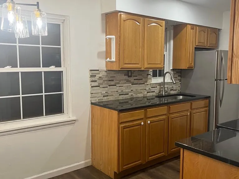 261 Lowell Rd — Photo 18
