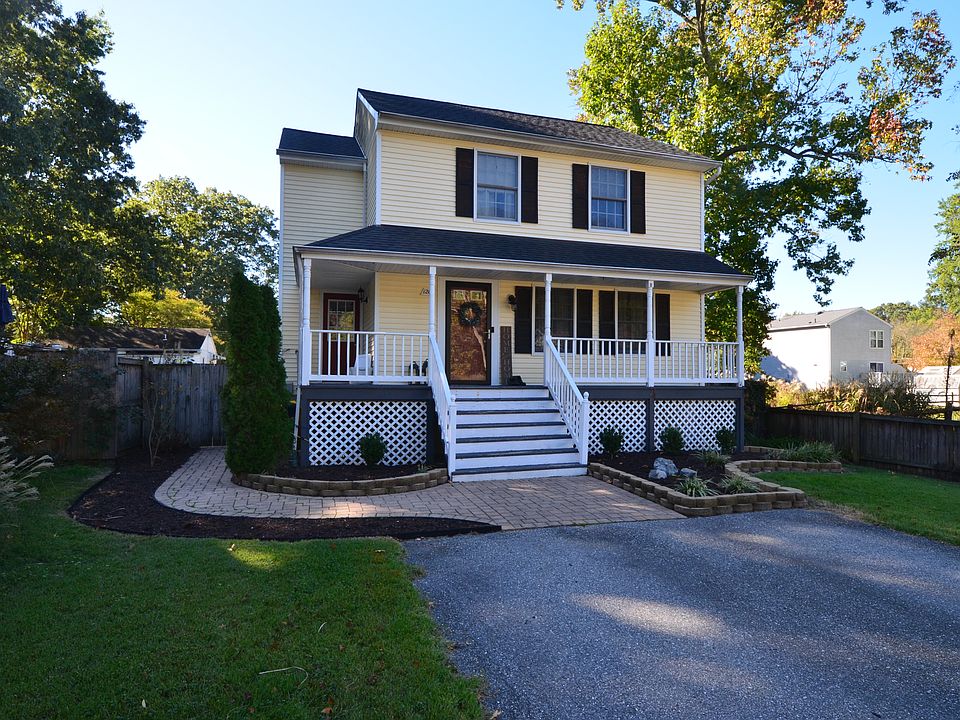 Welcome to 1209 Pine Ave.