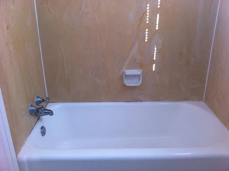 205 E State St #1D — Photo 6
